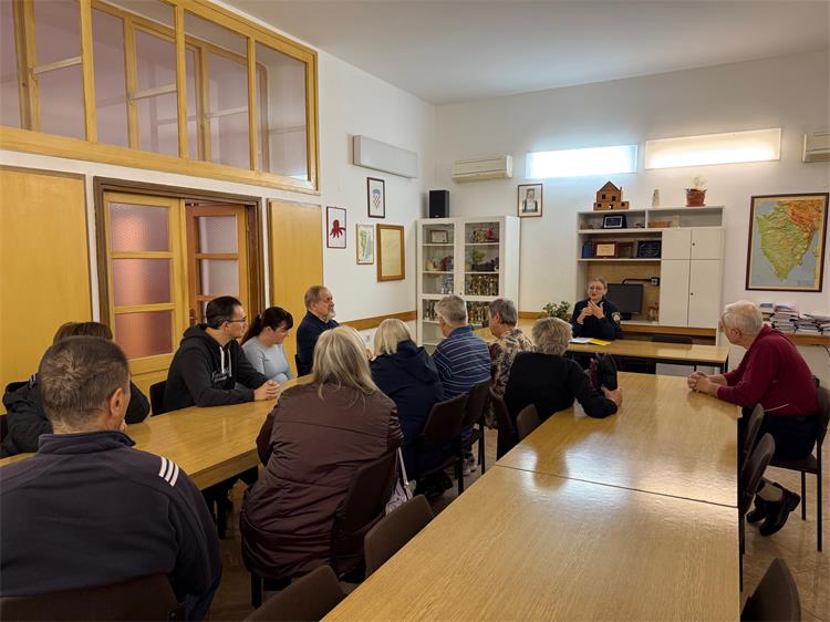 Slika /2025/edukacija u udruzi slijepih1.jpg